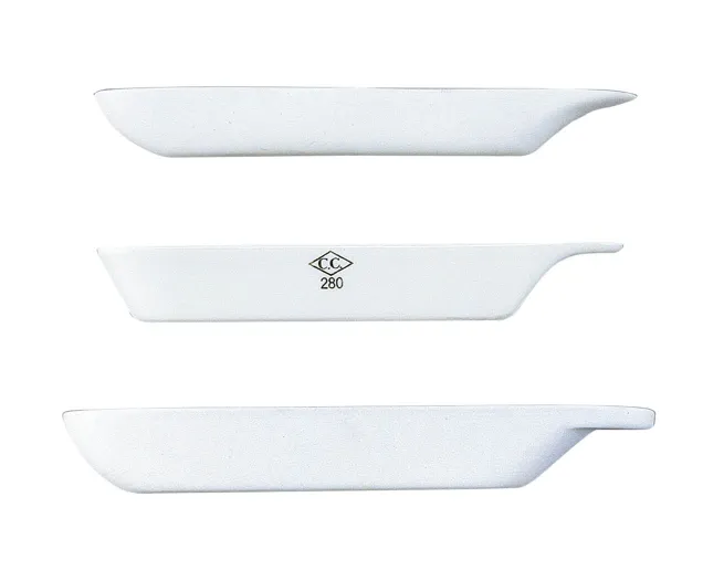 ＣＢ燃焼ボート　０１　（５０入） KN37440560